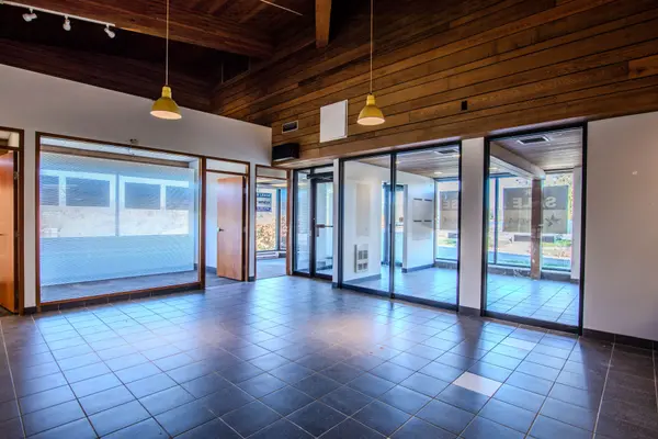 2 Albert ST, Kawartha Lakes, ON K0M 1K0