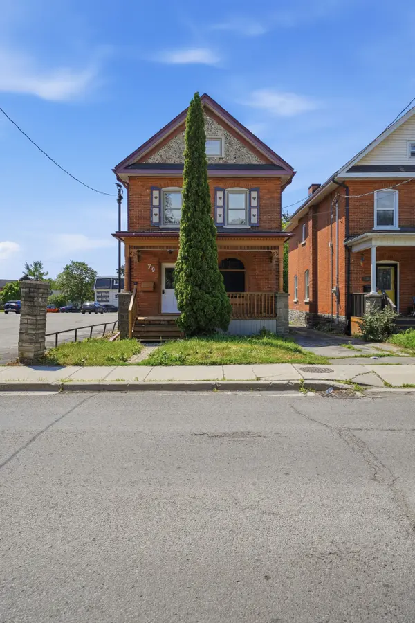 79 Bridge ST W, Belleville, ON K8P 1J4