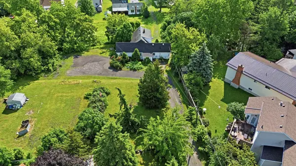 294 Moira ST E, Belleville, ON K8P 2T1
