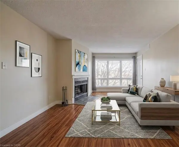 15 Hofstetter AVE #318, Kitchener, ON N2A 3Z7