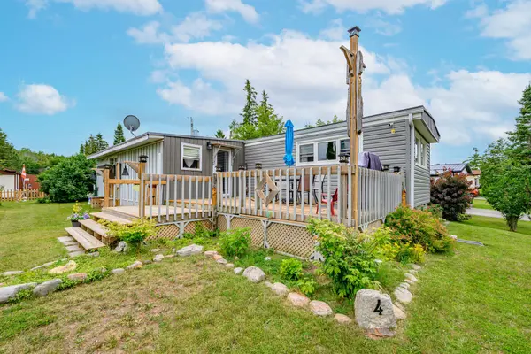 4 HOMEWOOD AVE, Kawartha Lakes, ON K9V 0H5