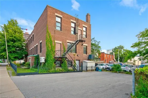 145 KING ST #Lower Level, St. Catharines, ON L2R 3J2