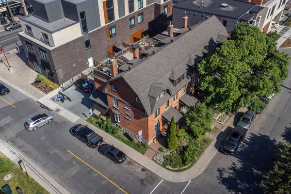 19 Monk ST #1, Glebe - Ottawa East And Area, ON K1S 3Y7