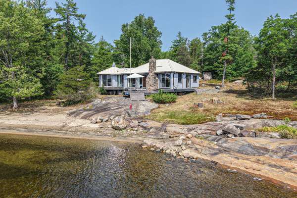 9232 Is 1810 - Bone IS, Georgian Bay, ON P0E 1E0