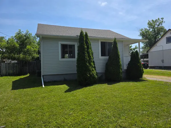 135 McArthur AVE, Welland, ON L3B 2J8