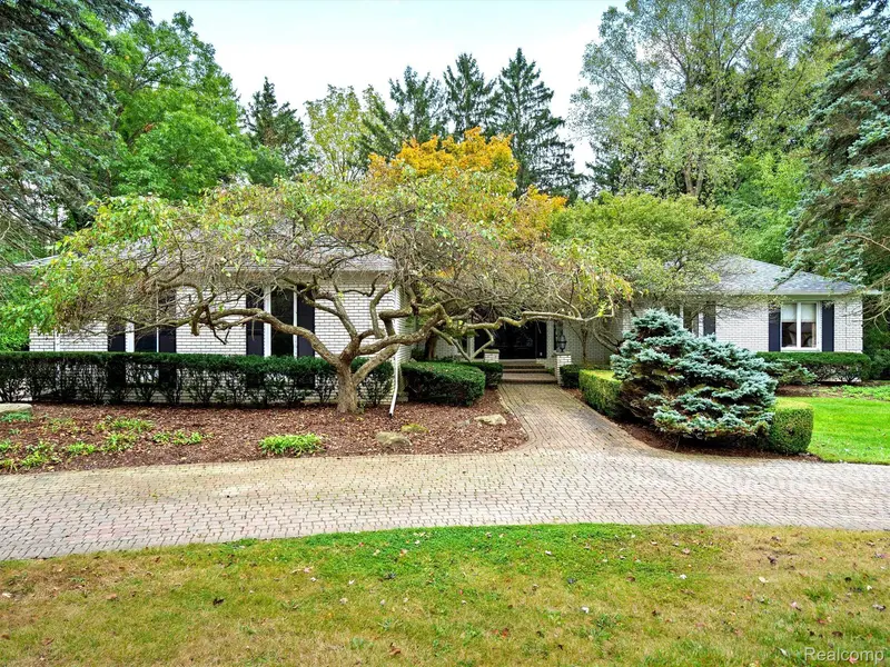 2844 SEVERN LN, Bloomfield Twp, MI 48304