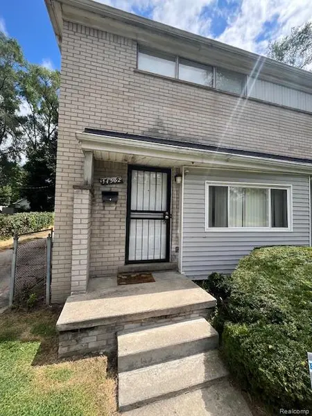 14532 Evergreen RD, Originalcity, MI 48223