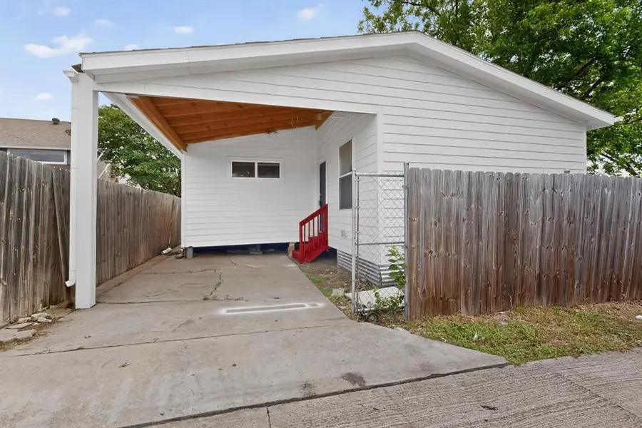 1305-A NW 14th Street, Grand Prairie, TX 75050