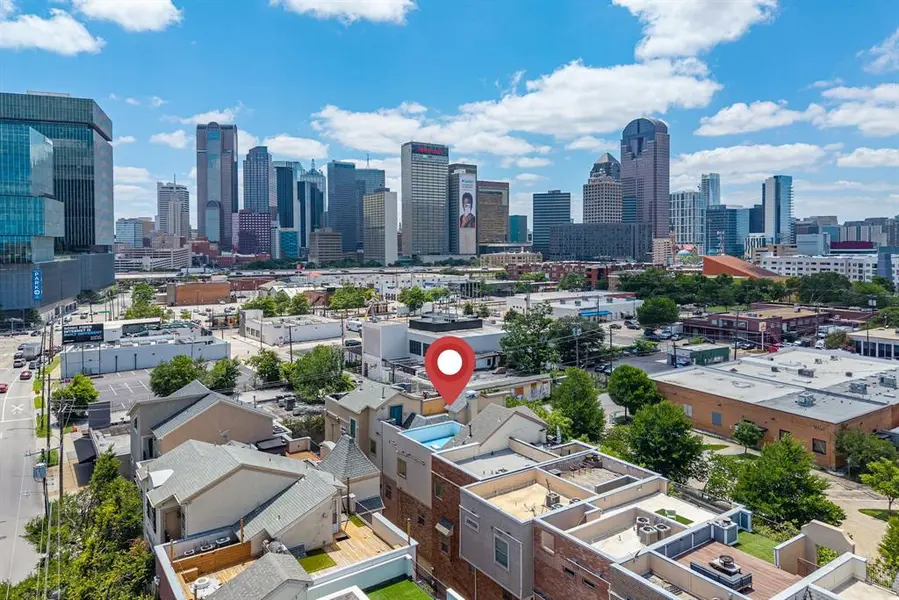 2702 Floyd Street, Dallas, TX 75204