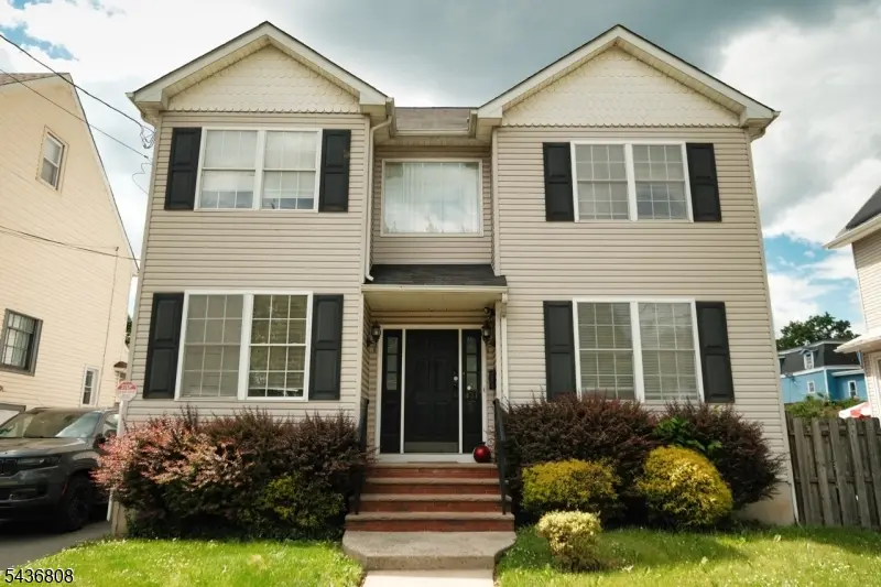 431 E 7Th St, Plainfield City, NJ 07060