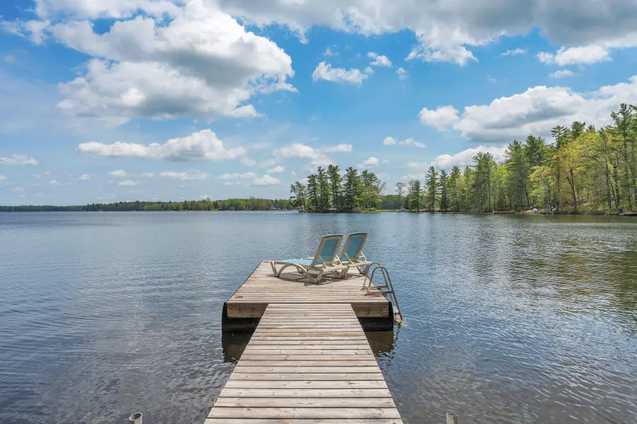 3 Acorn LN, Frontenac, ON K0H 2V0