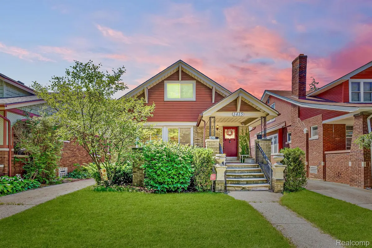 1415 NOTTINGHAM RD, Grosse Pointe Park, MI 48230