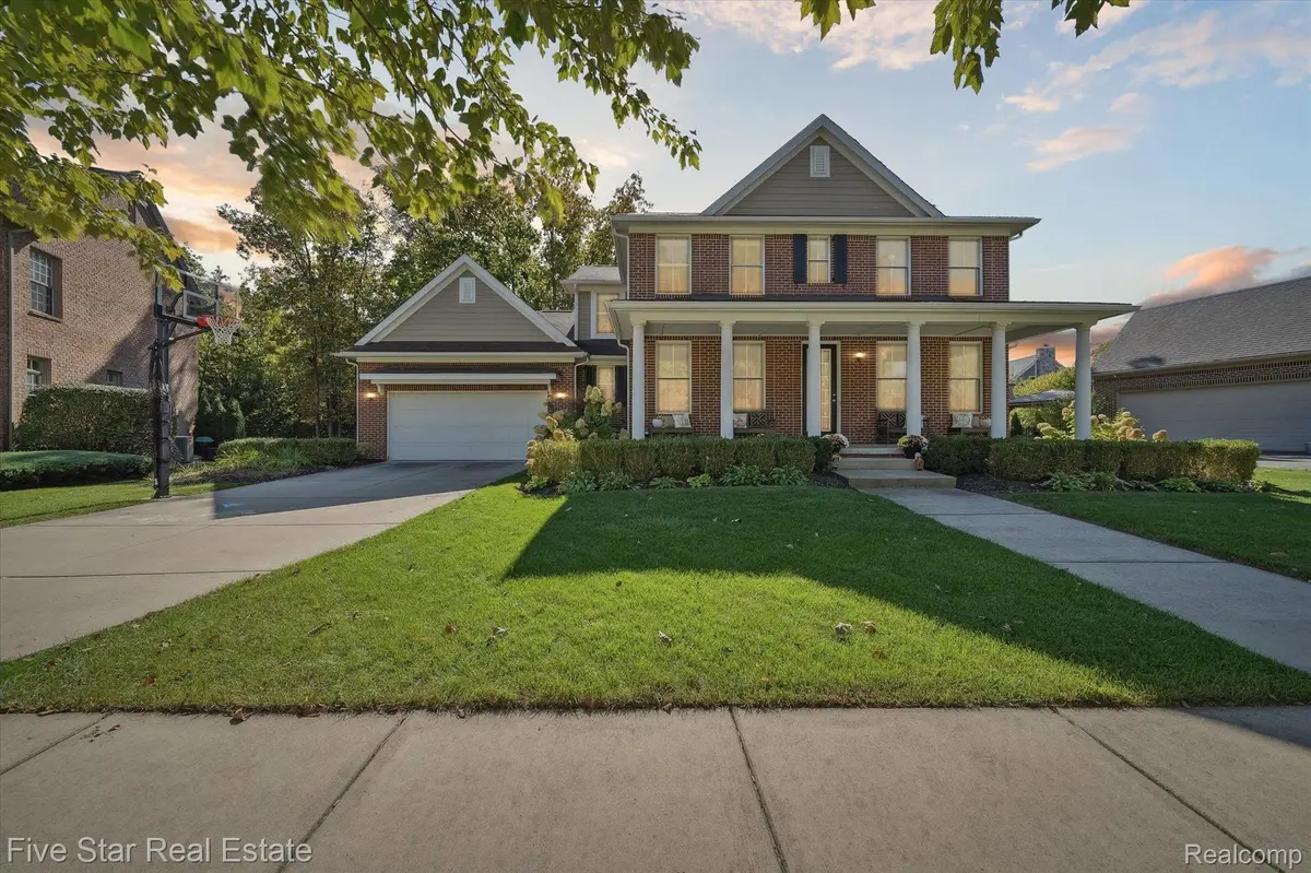 49529 TAFT LN, Canton Twp, MI 48188