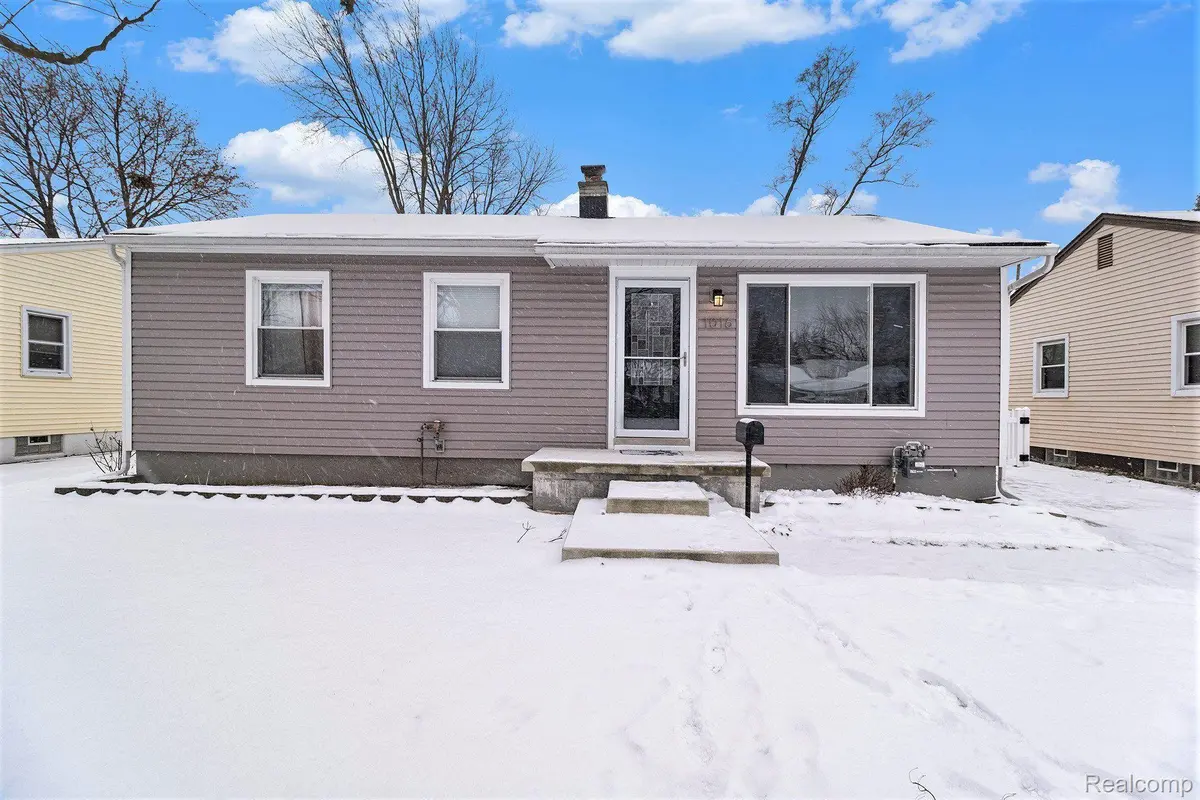 1016 AMELIA AVE, Royal Oak, MI 48073