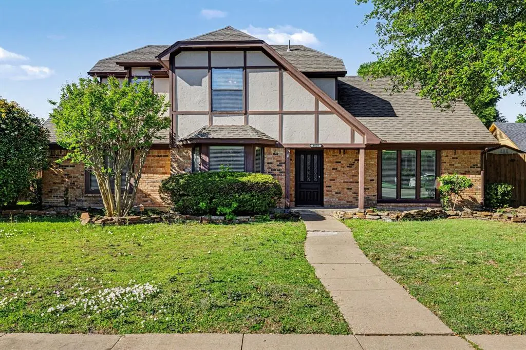 1020 Oxfordshire Drive, Carrollton, TX 75007