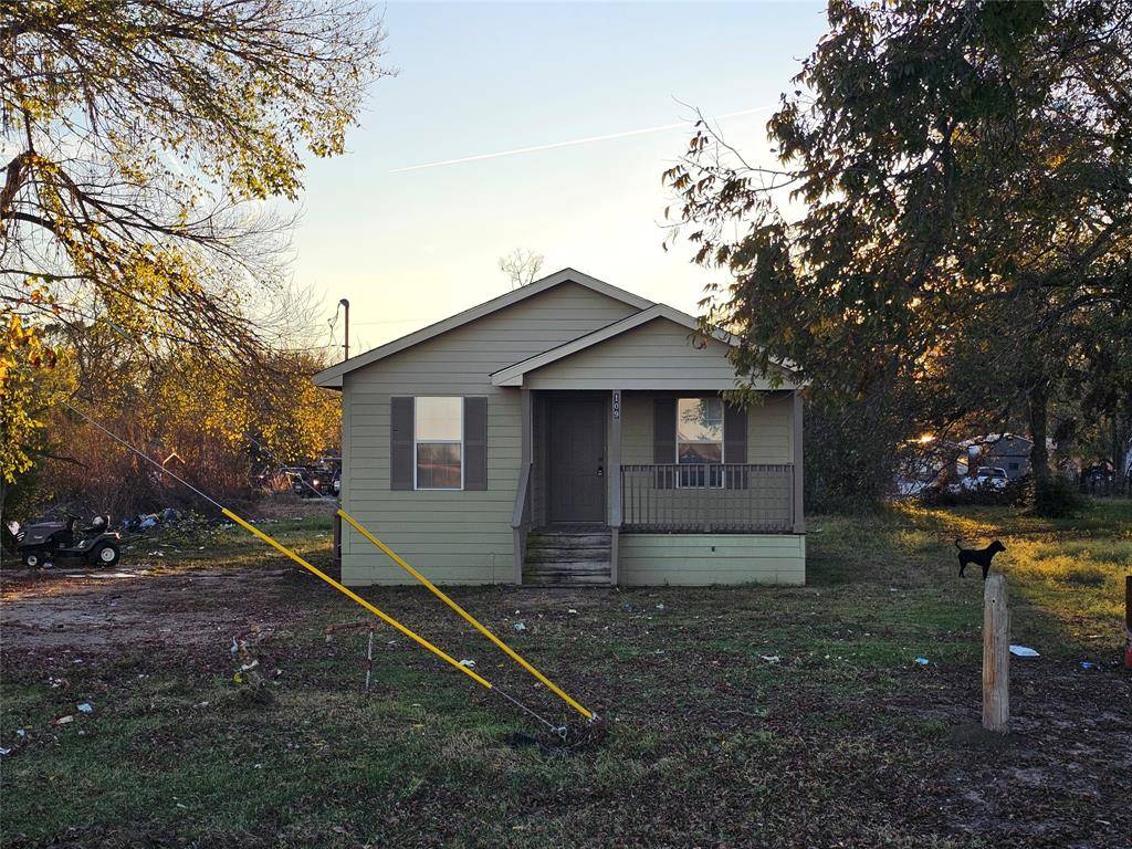 109 State Highway 309, Goodlow, TX 75144