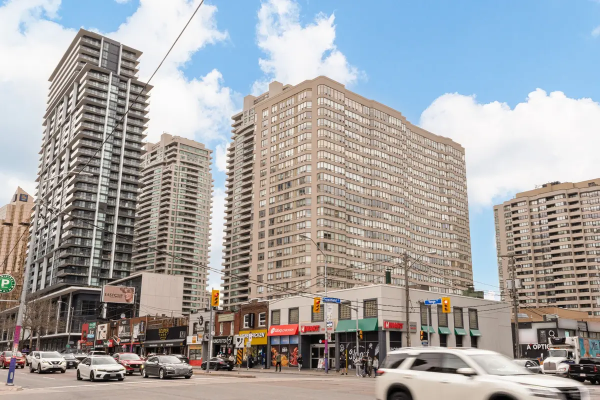 30 Greenfield AVE #903, Toronto C14, ON M2N 6N3