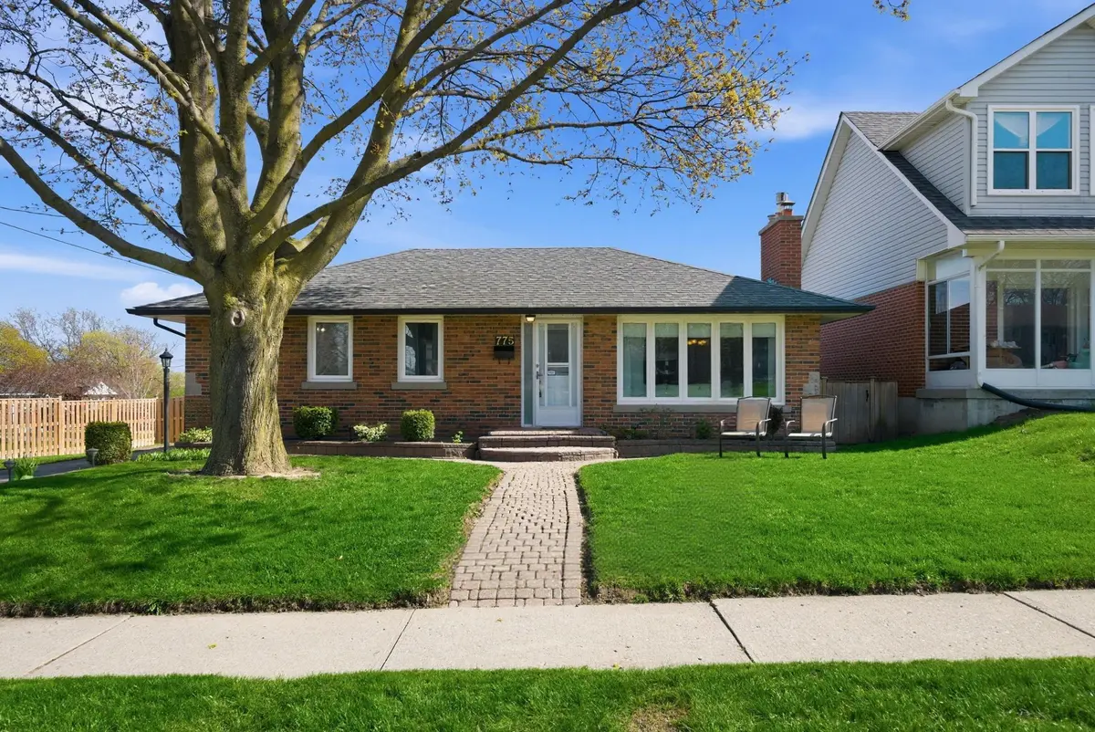 775 Emerson AVE, Oshawa, ON L1H 3L2