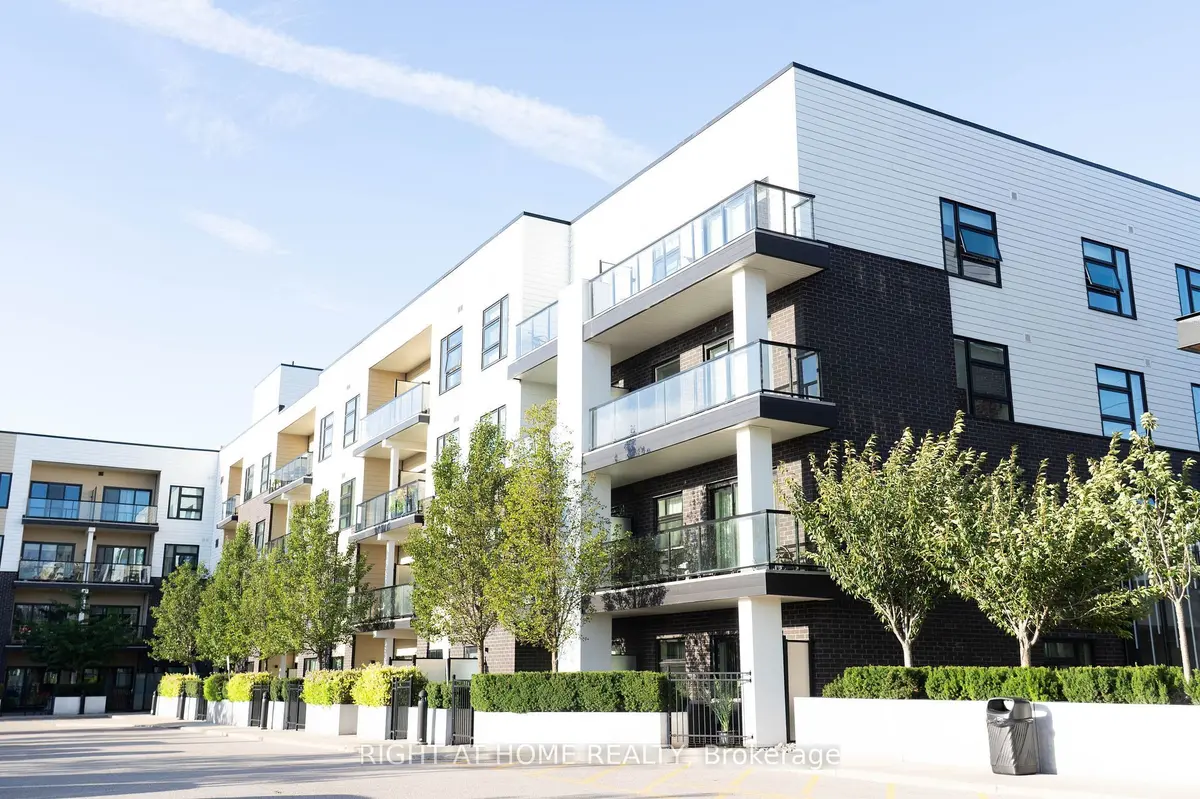 555 William Graham DR #324, Aurora, ON L4G 3H9