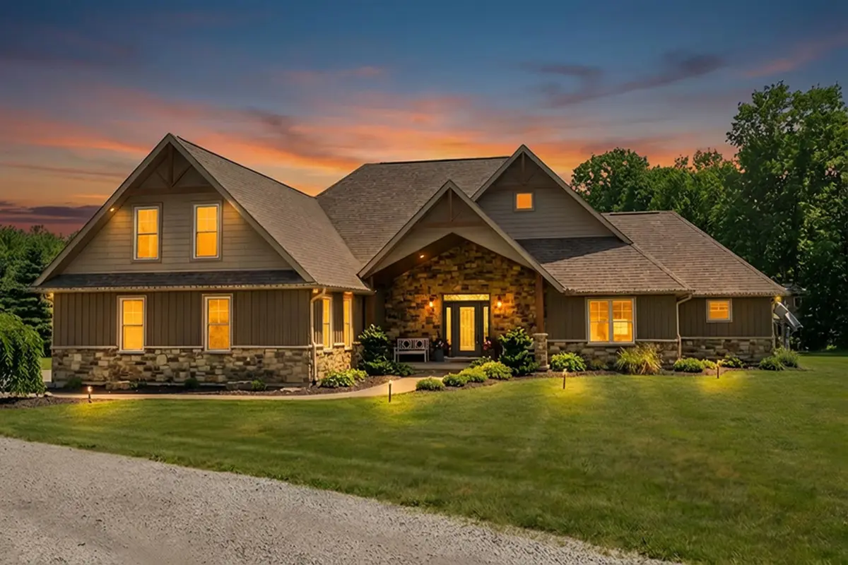 2957 3/4 Sunnidale Side Road, Clearview, ON L0M 1N0
