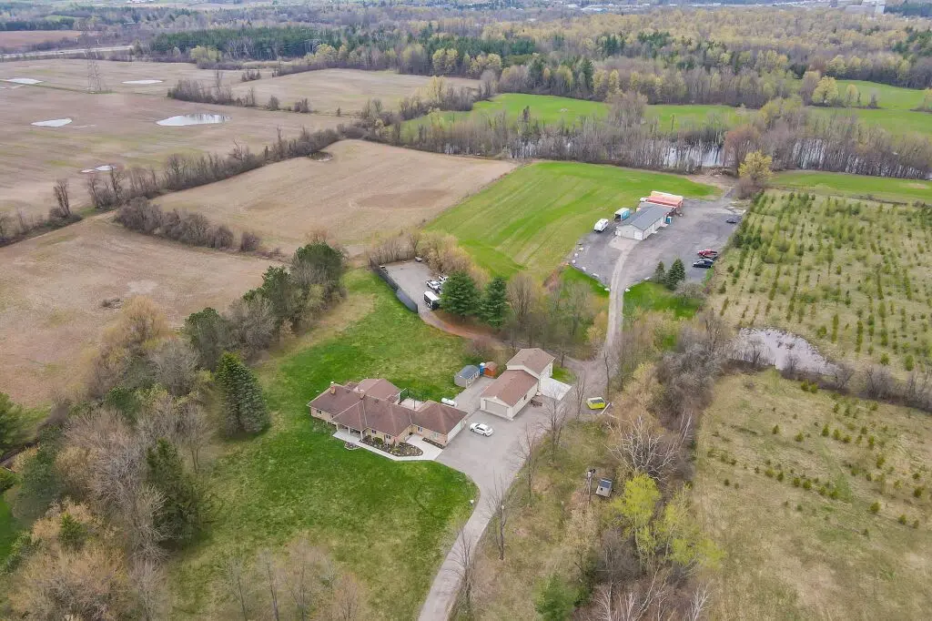 4290 Victoria RD S, Puslinch, ON N0B 2J0