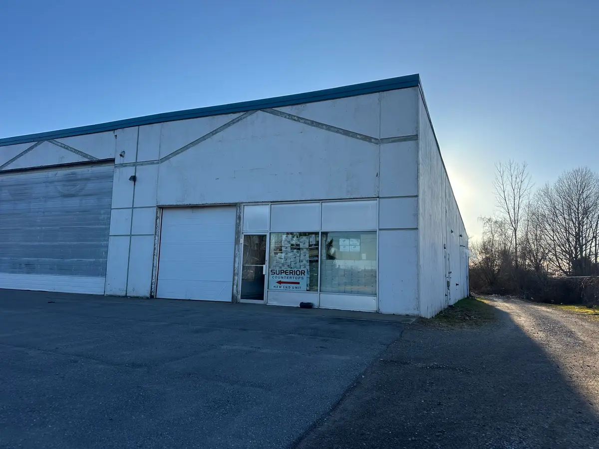580 READ RD #3, St. Catharines, ON L2R 7K6
