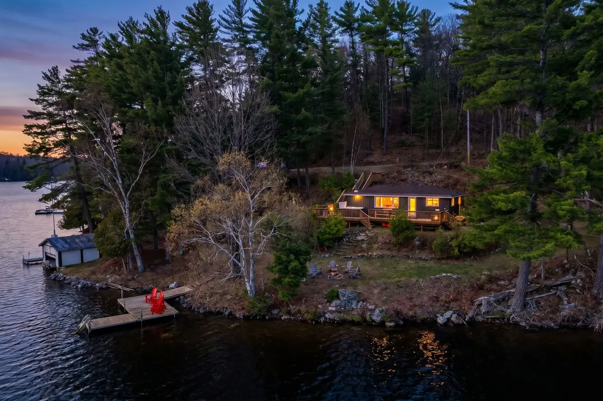119 Eagle Crest TRL, Greater Madawaska, ON K0J 1H0