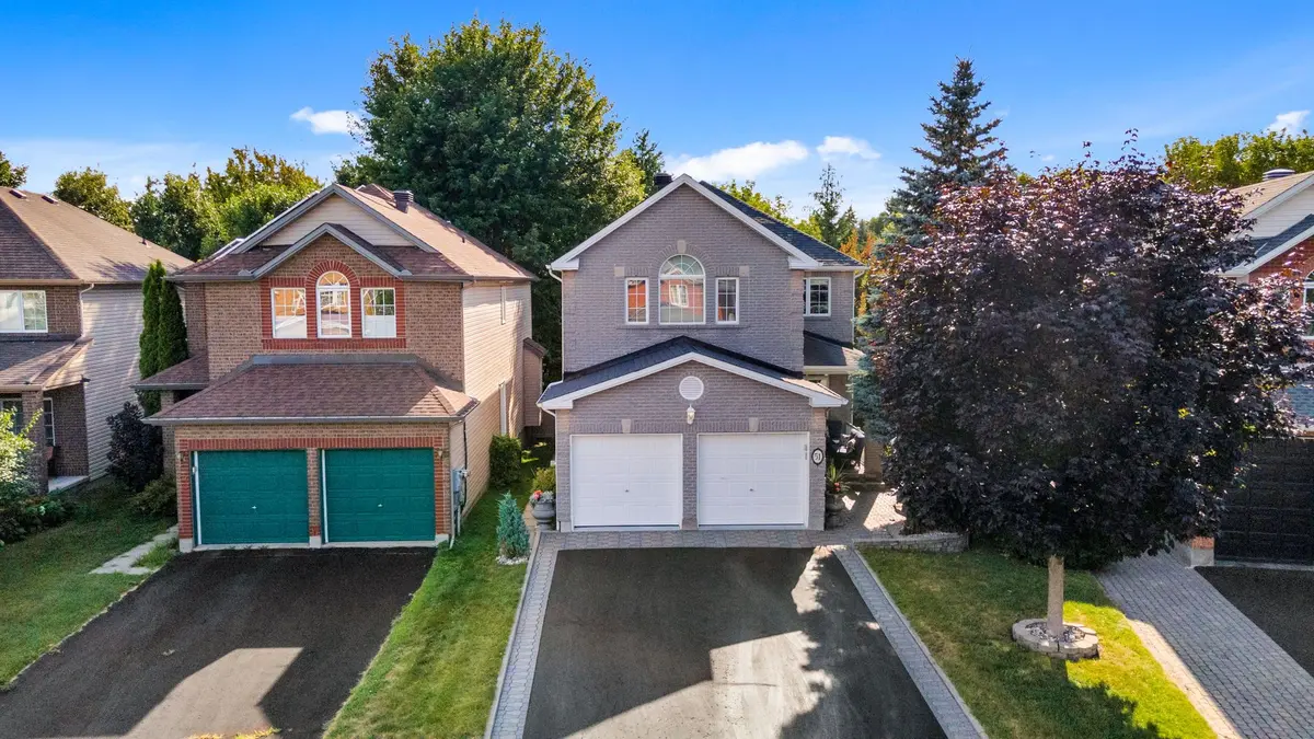 51 Borealis CRES, Overbrook - Castleheights And Area, ON K1K 4T5