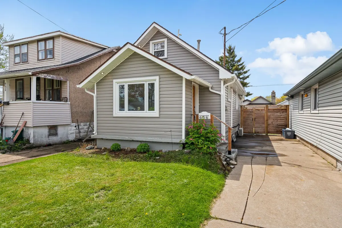 656 Steele ST, Port Colborne, ON L3K 4Y9