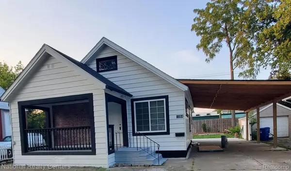 Waterford Twp,  MI 48328