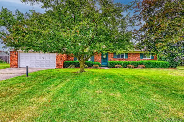 7592 VERNA DR, Bedford Twp, MI 48144