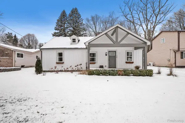 47155 VANKER AVE, Shelby Twp, MI 48317