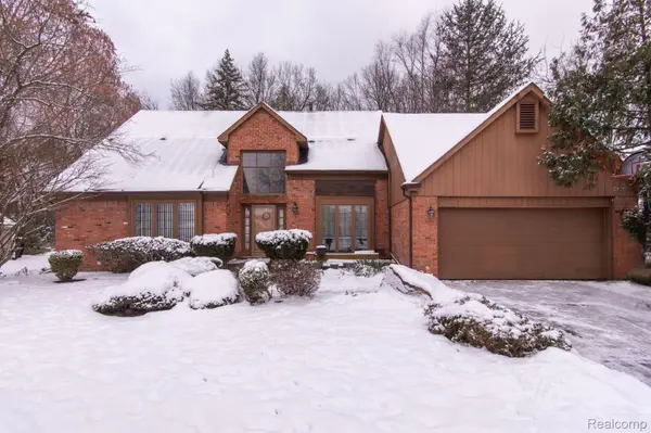 23342 DERBY LN,  Farmington Hills,  MI 48336