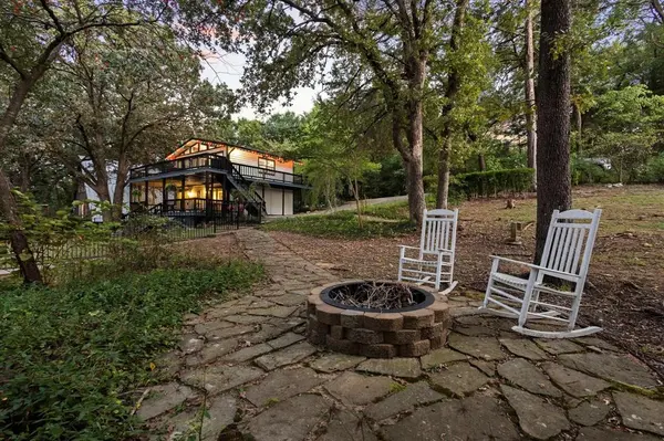 207 Wales Drive, Pottsboro, TX 75076
