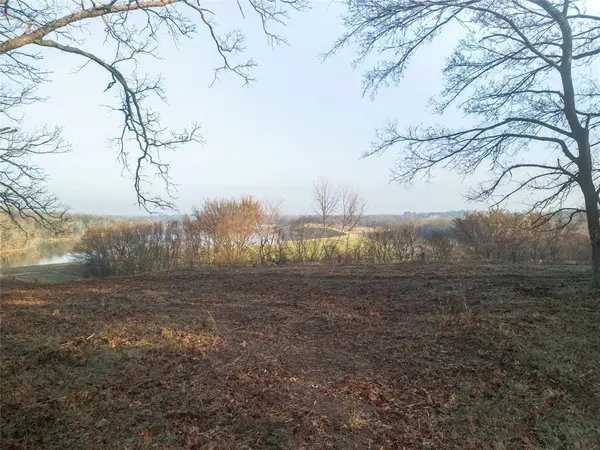 1800 S Park Avenue, Denison, TX 75020