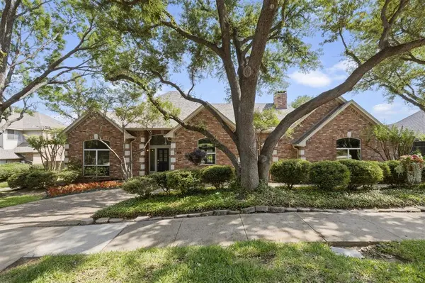 1003 N Wiltshire Drive, Carrollton, TX 75007