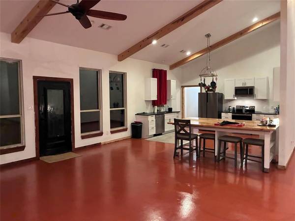 5393 County Road 4102, Kaufman, TX 75142
