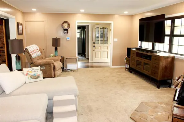 173 County Road 3112, Clifton, TX 76634