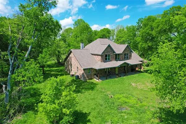 655 Saint Clair Road, Ennis, TX 75119