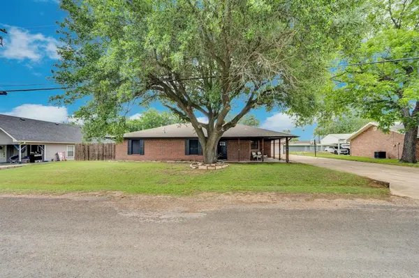 505 Trice Street, Maypearl, TX 76064