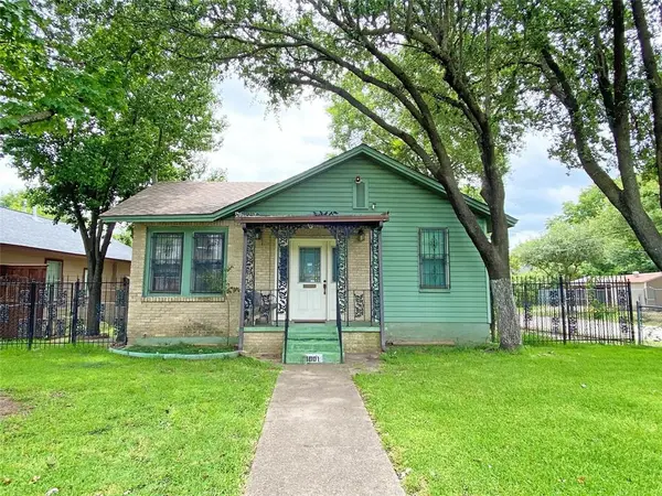 1001 Grandview Avenue, Dallas, TX 75223