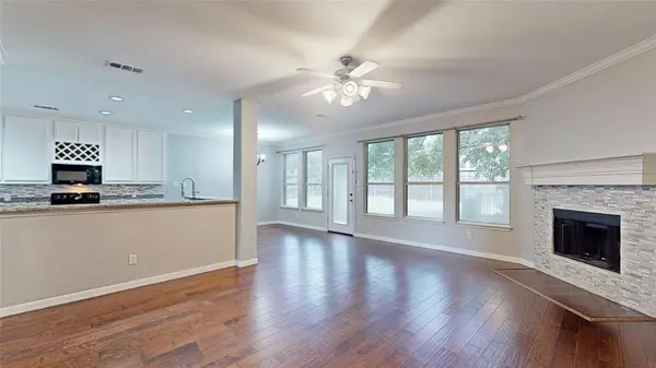 4107 Pine Glen Road, Corinth, TX 76208