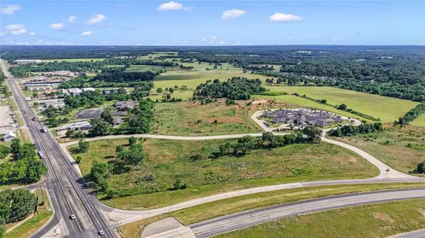 120 Commons Drive, Athens, TX 75751