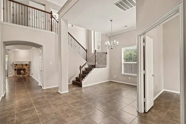 641 Ricochet Drive, Fort Worth, TX 76131