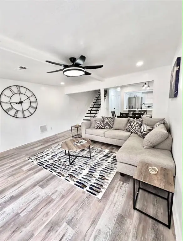 2135 Fleur De Lis Court, Arlington, TX 76012