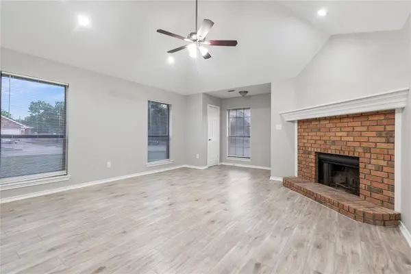 304 Moore Creek Road #300, Hurst, TX 76053