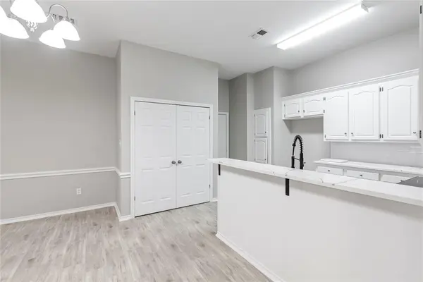304 Moore Creek Road #300, Hurst, TX 76053