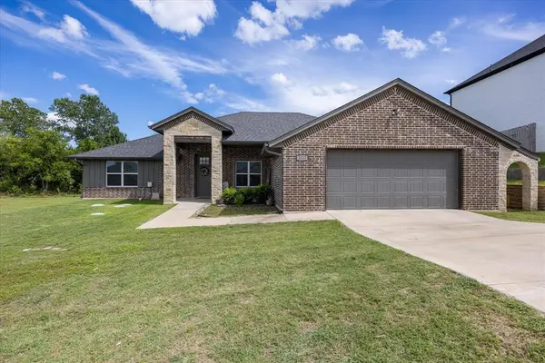 2123 Christine Drive, Granbury, TX 76048