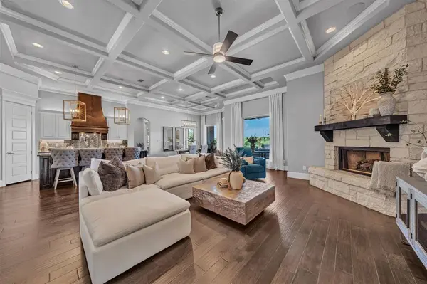 12109 Bella Brezza Drive, Fort Worth, TX 76126
