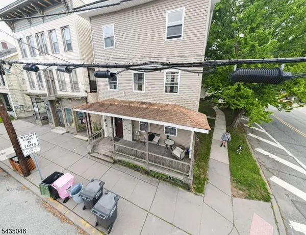 302 Front St, Belvidere Twp., NJ 07823